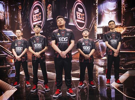 EDward Gaming: Valorant Team Profile .
